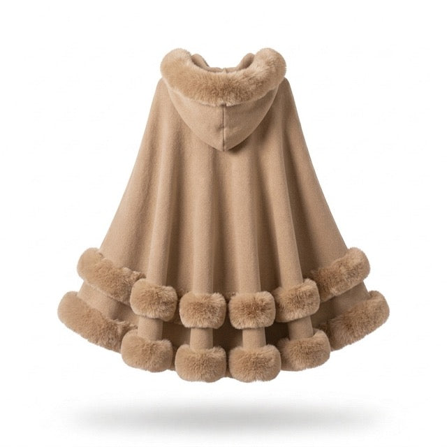 Flauschiger Kapuzen-Poncho