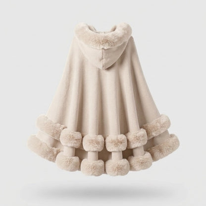 Flauschiger Kapuzen-Poncho